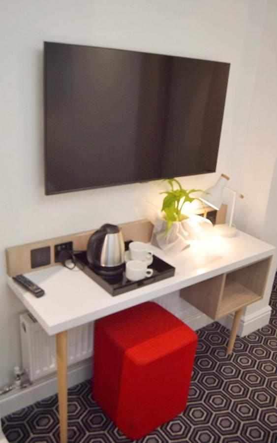 Victoria Inn Лондон Екстериор снимка