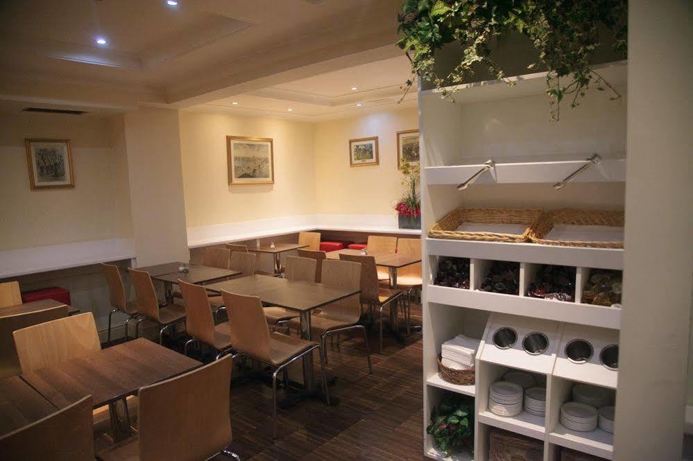 Victoria Inn Лондон Екстериор снимка